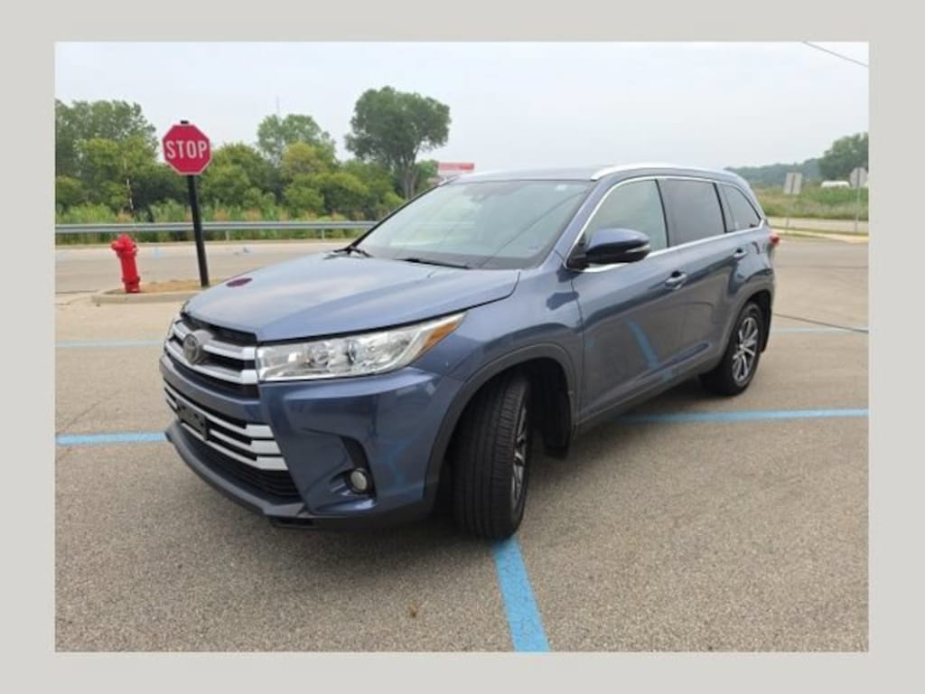 Used 2019 Toyota Highlander XLE SUV