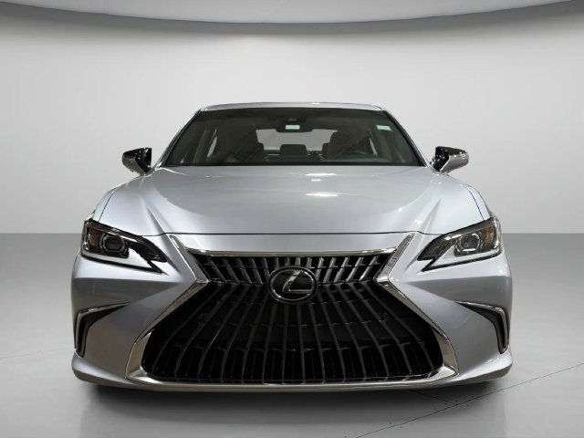 2025 Lexus ES 350 - Photo 8