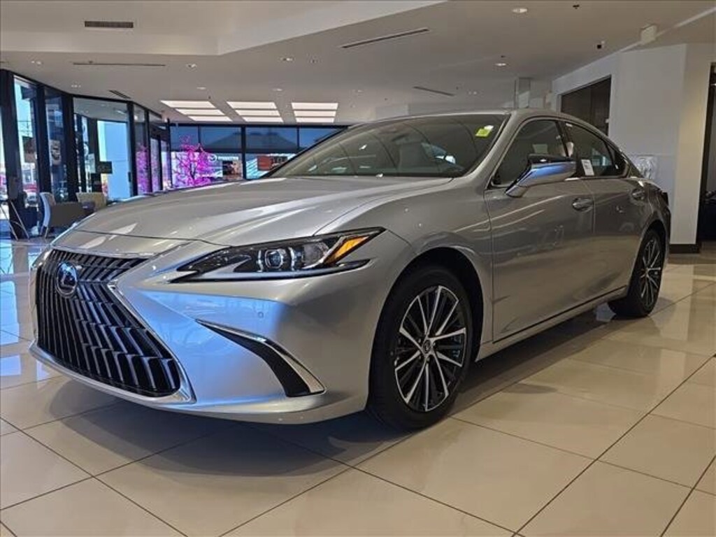 New 2025 Lexus ES 350 SEDAN