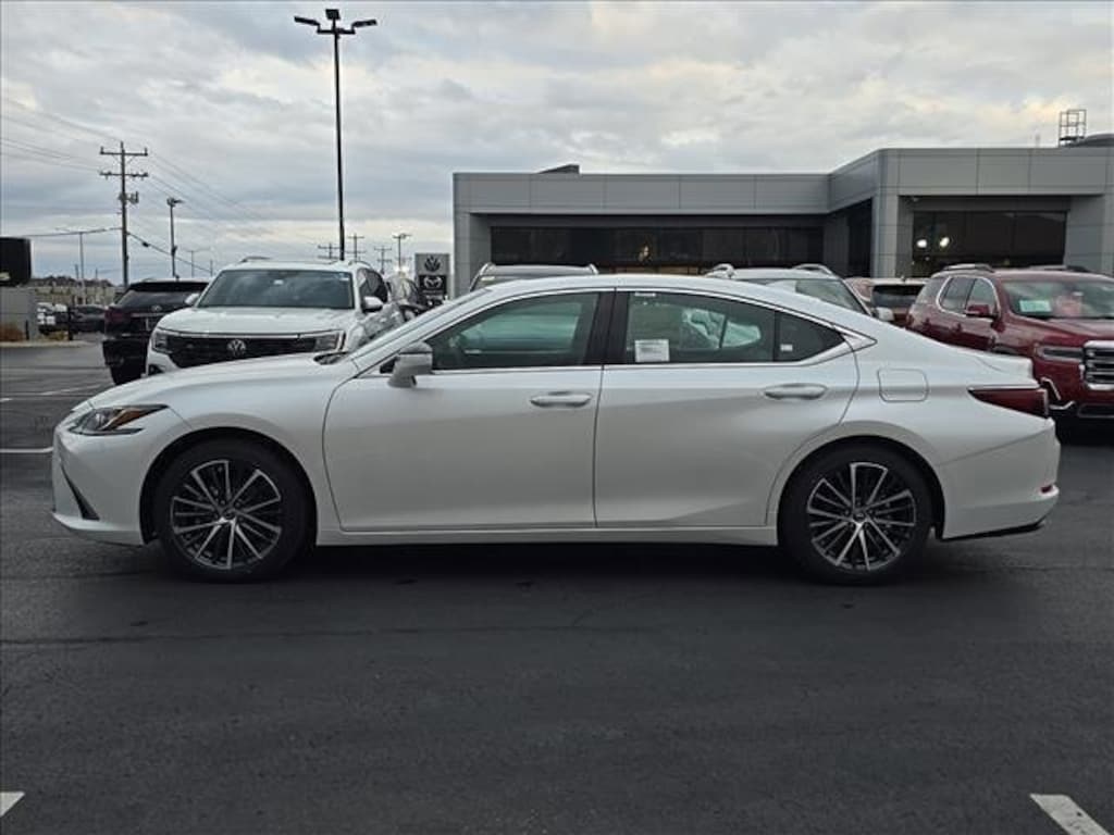 New 2025 Lexus ES 350 SEDAN