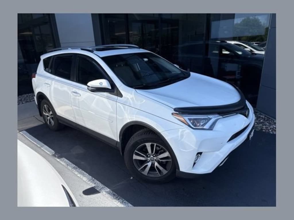 Used 2018 Toyota RAV4 XLE SUV