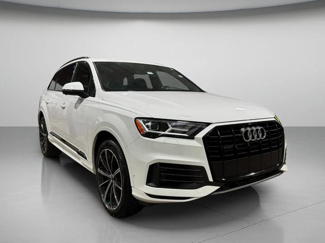 2021 Audi Q7 Premium Plus's photo