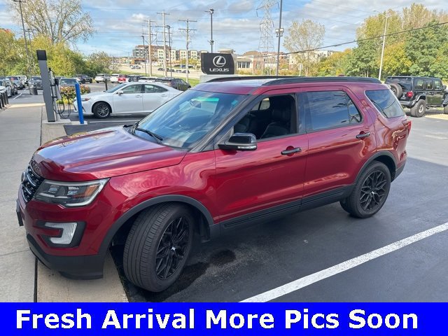 2016 Ford Explorer
