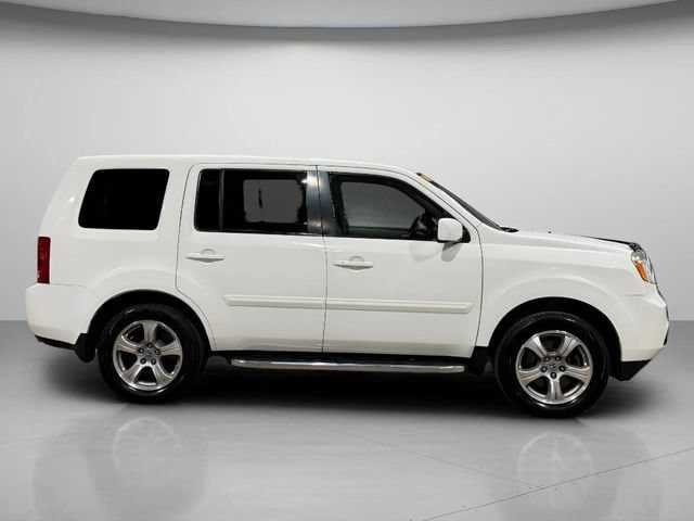 Used 2015 Honda Pilot EX-L with VIN 5FNYF4H57FB059338 for sale in Brookfield, WI