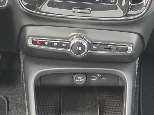 View 24