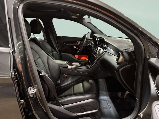 2023 Mercedes-Benz GLC Coupe GLC300 - Photo 28