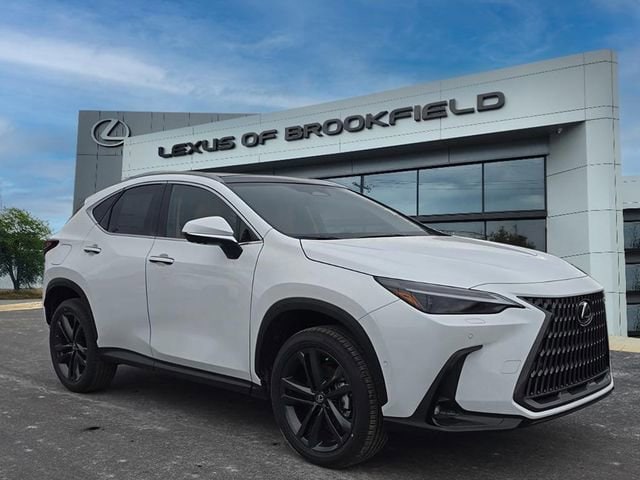 2026 Lexus NX PHEV 450h+'s photo