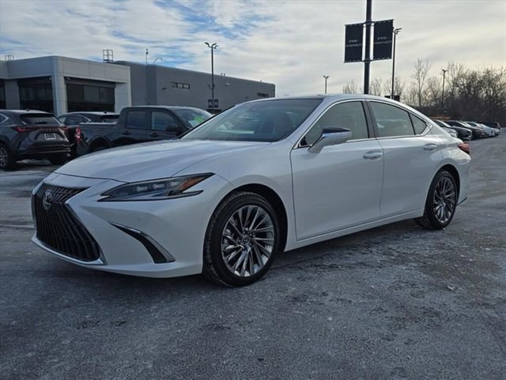 New 2025 Lexus ES 350 Ultra Luxury SEDAN