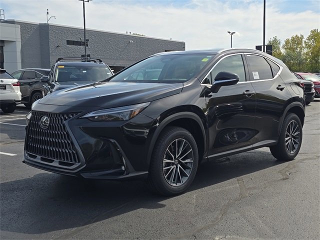 2026 Lexus NX 350 Premium photo 3