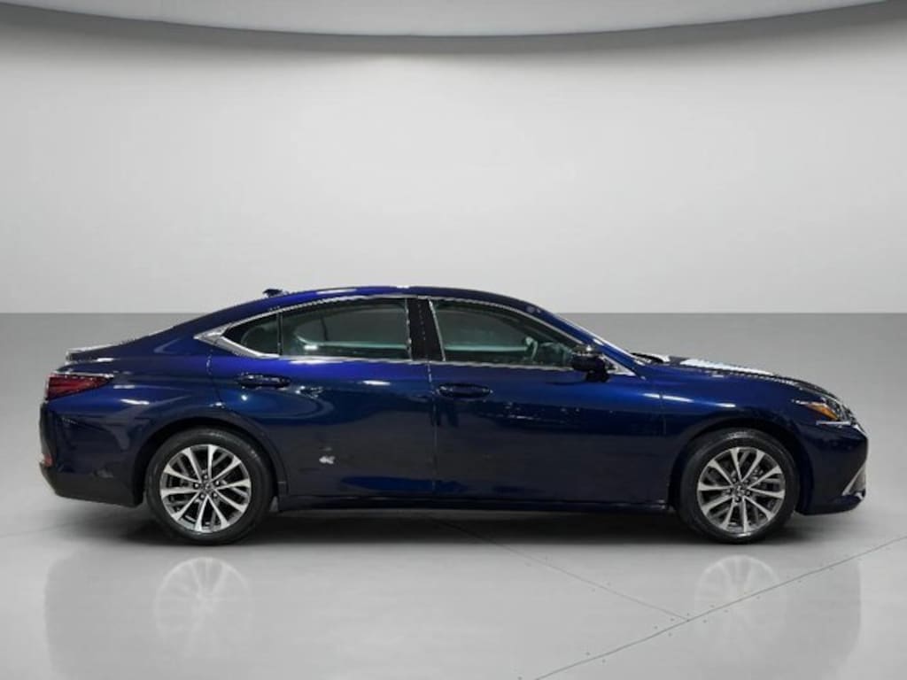 Used 2023 Lexus ES 350 Sedan