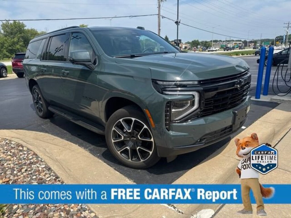 Used 2026 Chevrolet Suburban RST SUV