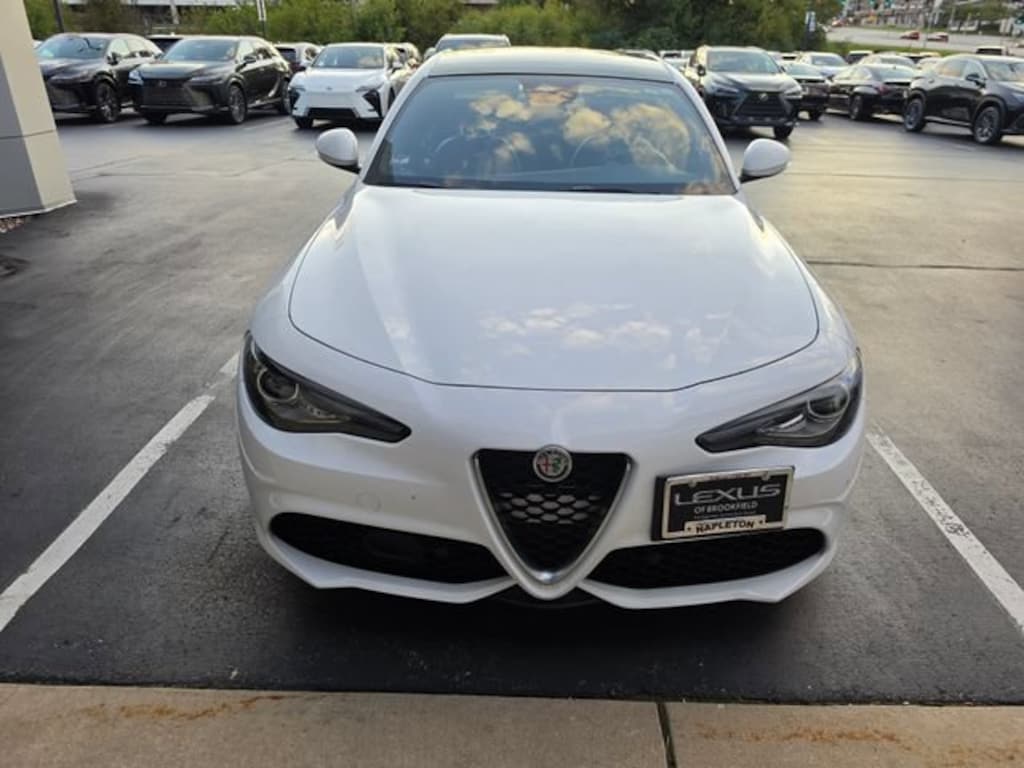 Used 2023 Alfa Romeo Giulia Ti Sedan