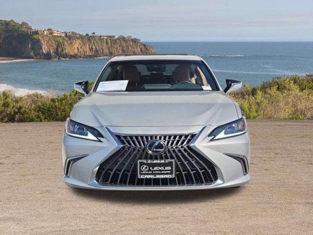 Certified 2023 Lexus ES 300h Sedan