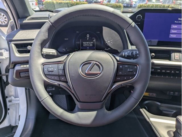2026 Lexus UX Hybrid 300h Premium - Photo 15
