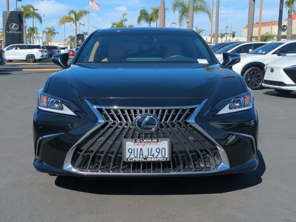 Used 2025 Lexus ES 300h Sedan