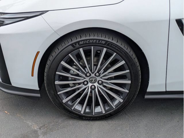 2026 Lexus ES BEV 350e Premium - Photo 9