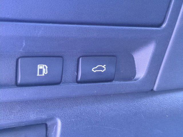 2022 Lexus LS Base - Photo 34