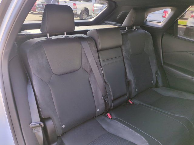 2024 Lexus RX PHEV 450h+ - Photo 29