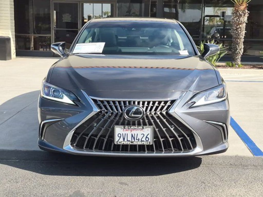 Used 2025 Lexus ES 300h Sedan