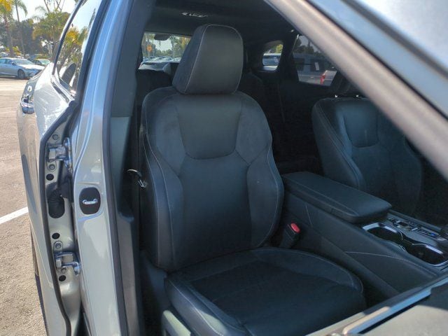 2024 Lexus RX PHEV 450h+ - Photo 30