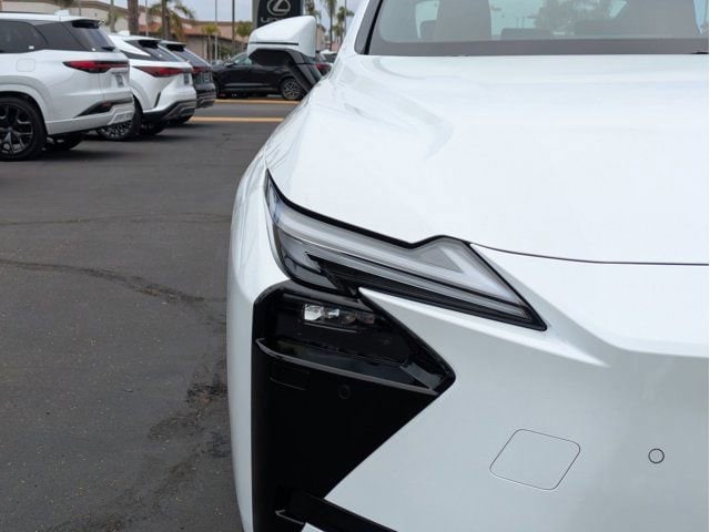 2026 Lexus ES BEV 350e Premium - Photo 10