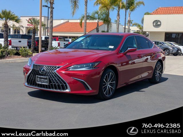 2024 Lexus ES 300h 300h's photo