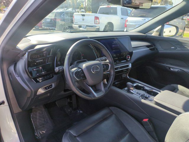 2024 Lexus RX PHEV 450h+ - Photo 13