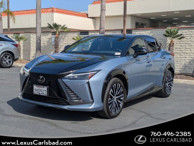 2023 Lexus RZ 450e 450e Luxury AWD's photo