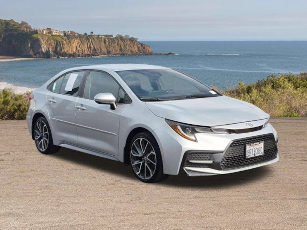 Used 2020 Toyota Corolla SE Sedan