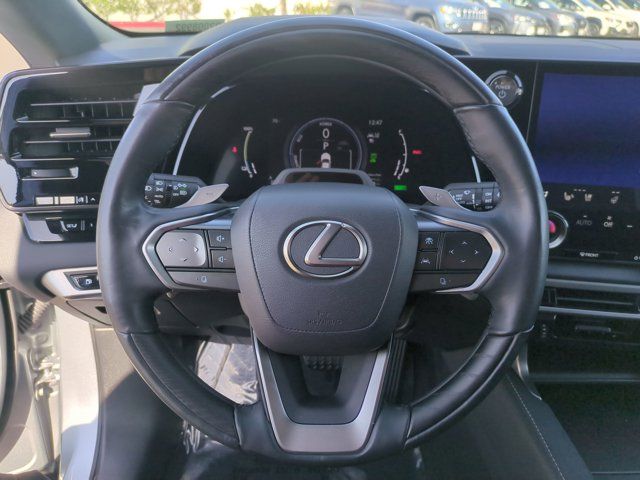 2024 Lexus RX PHEV 450h+ - Photo 17