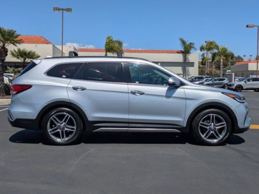 Used 2017 Hyundai Santa Fe Limited Ultimate SUV