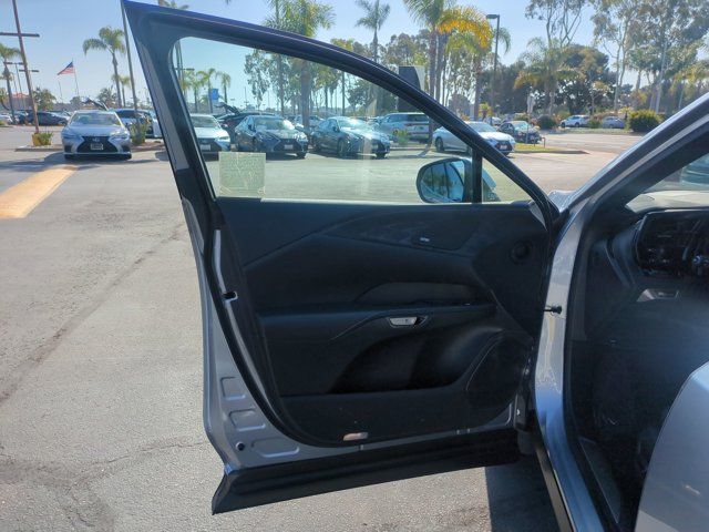 2024 Lexus RX PHEV 450h+ - Photo 14