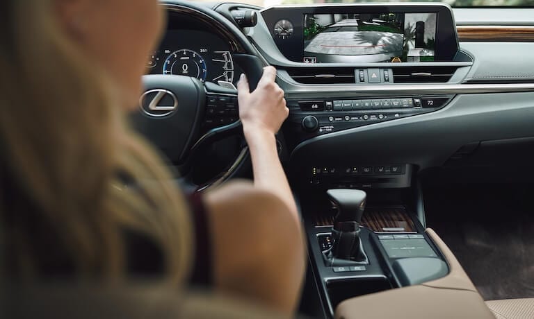 The rear back up camera on the Lexus ES