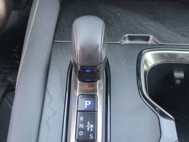 2024 Lexus RX PHEV 450h+ - Photo 23