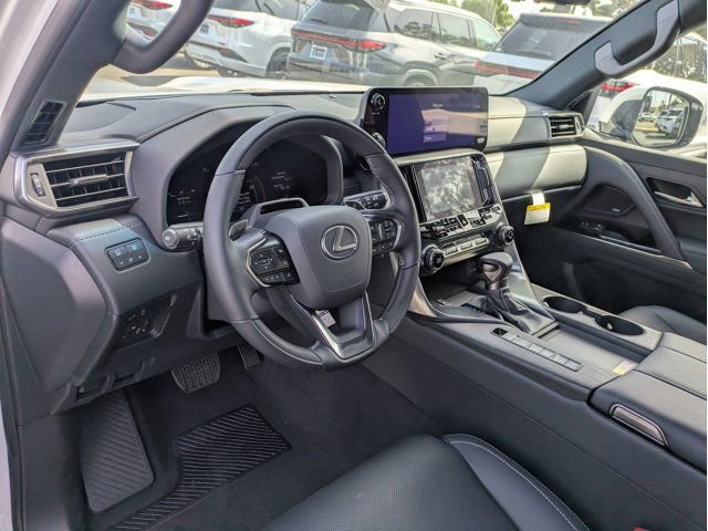 2026 Lexus LX 600 Luxury - Photo 12