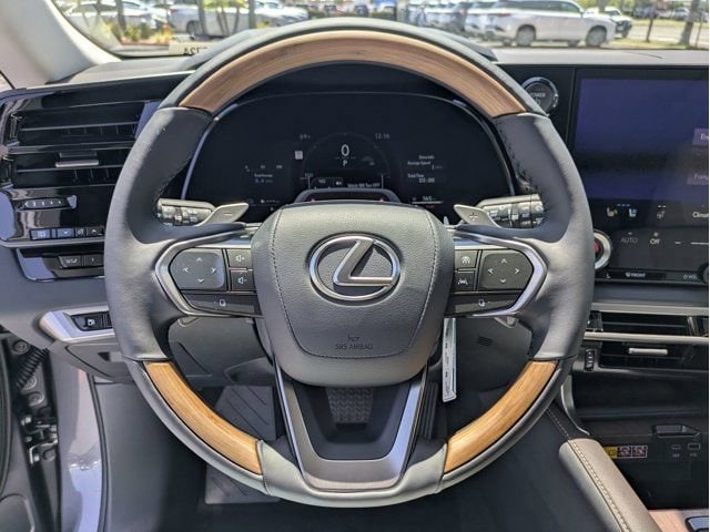 2026 Lexus RX 450h+ Luxury - Photo 15