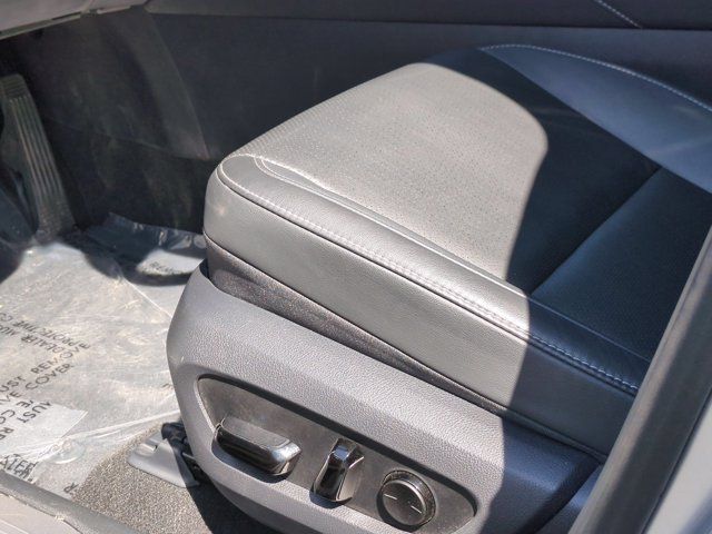 2024 Lexus RX 350 - Photo 12