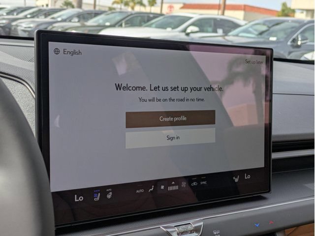 2026 Lexus ES BEV 350e Premium - Photo 17