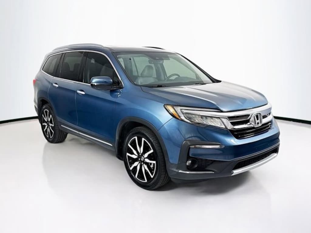 Used 2020 Honda Pilot Touring 8 Passenger AWD SUV