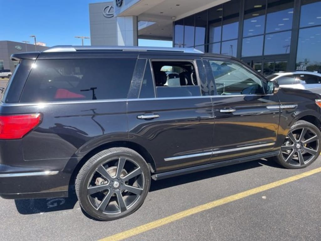 Used 2019 Lincoln Navigator Select SUV