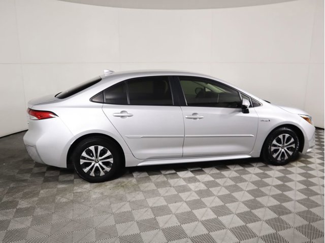 2021 Toyota Corolla Hybrid LE photo 3
