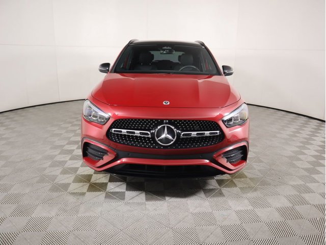 2024 Mercedes Benz GLA 250 4MATIC photo 2