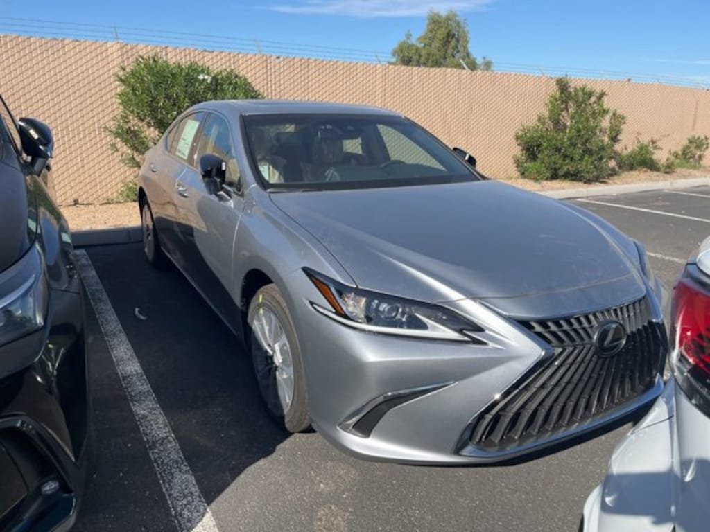 New 2025 Lexus ES 350 4-DOOR SEDAN
