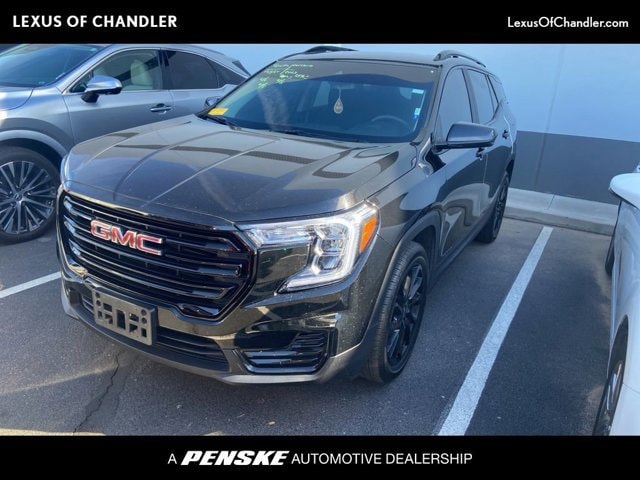 2023 GMC Terrain SLE's photo