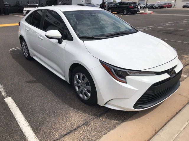 2023 Toyota Corolla SE XLE photo 3