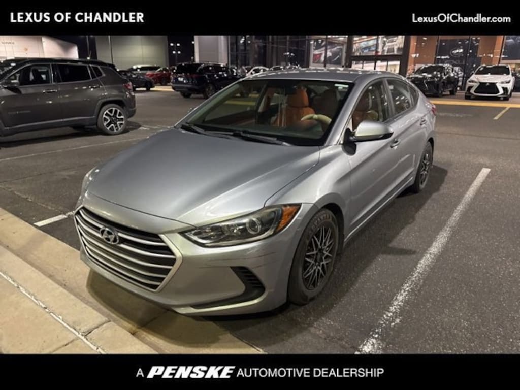 Used 2017 Hyundai Elantra SE Sedan