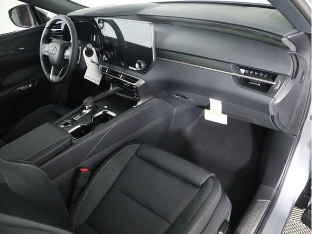 2026 Lexus RX 450h+ Luxury - Photo 18