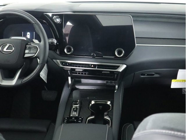2026 Lexus RX 450h+ Luxury - Photo 15