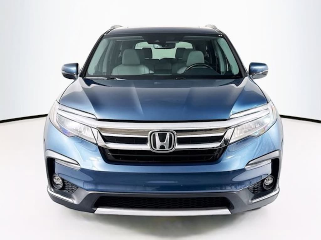 Used 2020 Honda Pilot Touring 8 Passenger AWD SUV
