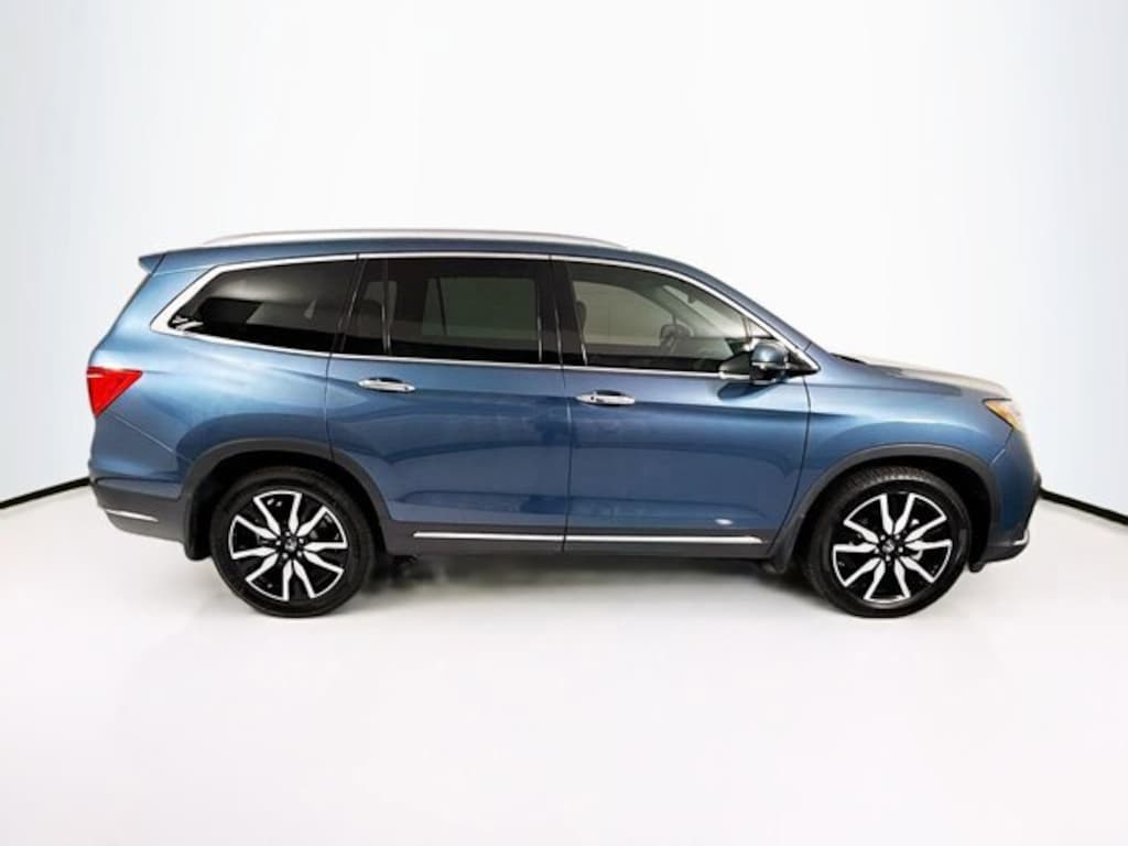 Used 2020 Honda Pilot Touring 8 Passenger AWD SUV